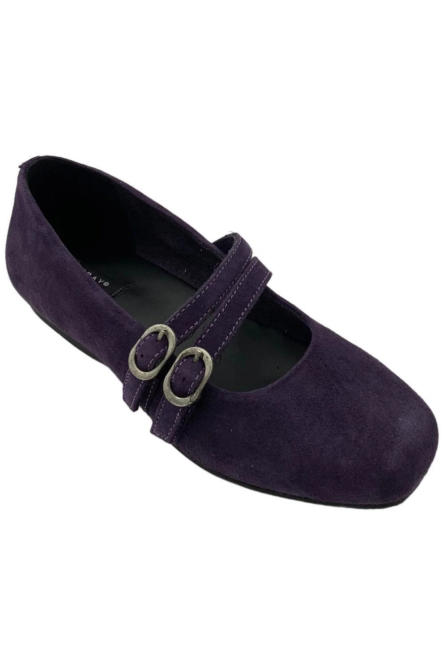 ARRAY Women's Faith Flat Purple - Medium